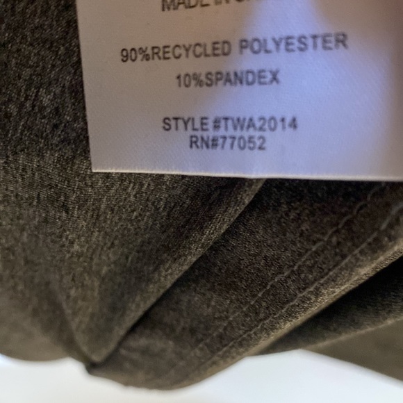 Breezey Gray Active Tank - Picture 8 of 8